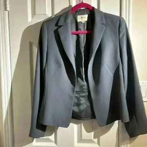 Femme de  Carriere Sandra Angelozzi